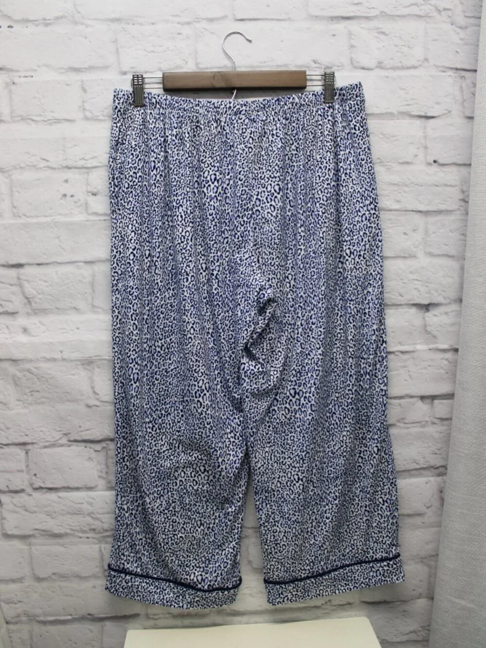 Joyspun Large Blue Black Leopard Print Shortsleeve Button Pajama Loungewear Set